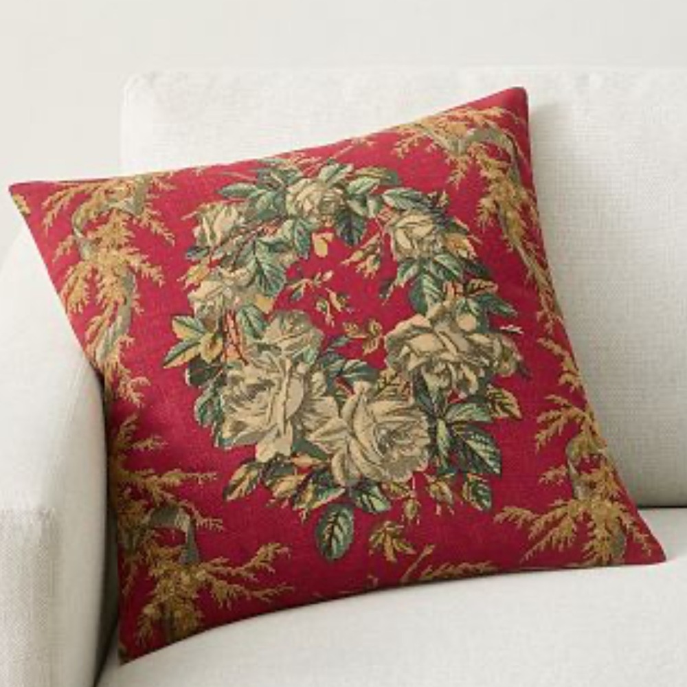 Set of 2 Pottery Barn Greenport Wreath Pillow Sham Cover 20” x 20” Holidays